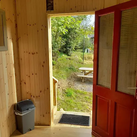 Chalé Glamping River Hut St Mullins