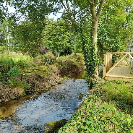 Glamping River Hut Chalé St Mullins